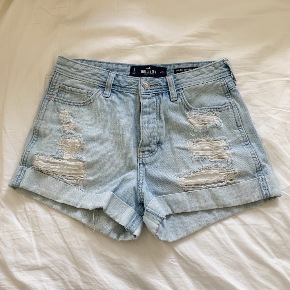 Hollister High-Rise Boyfriend Short